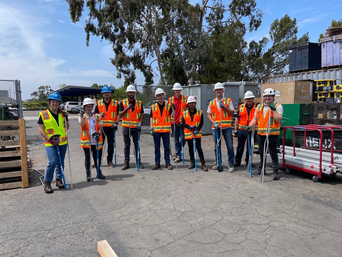 More Eduardo with his coworkers.